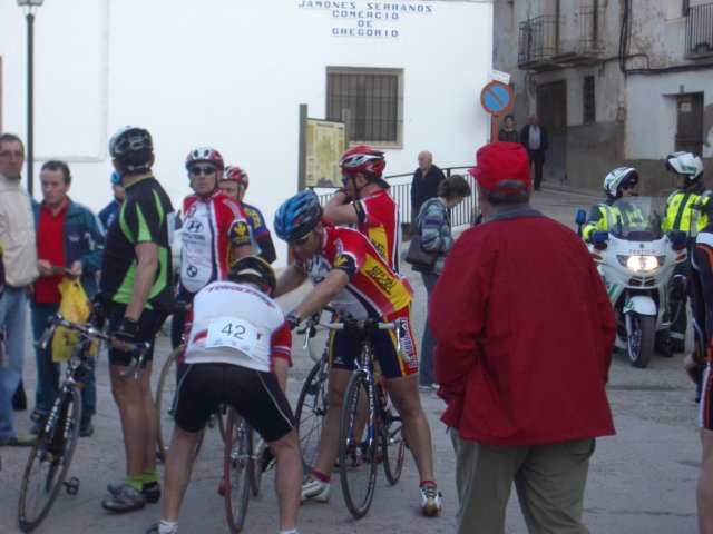 cicloturistadesierradegudar2008016.jpg