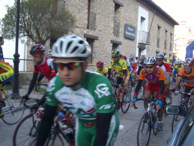 cicloturistadesierradegudar2008036.jpg