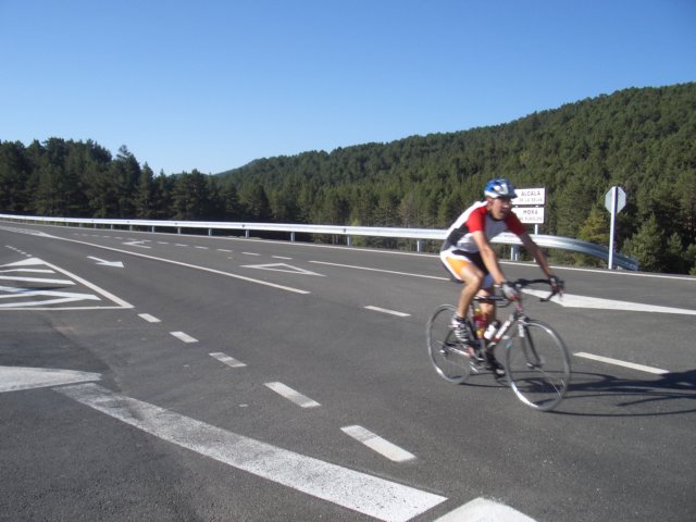 cicloturistadesierradegudar2008045.jpg