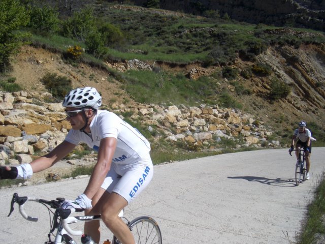 cicloturistadesierradegudar2008062.jpg